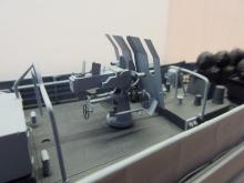 Leptané díly jsou k sobě letovány a k nim přilepeny plastové části.