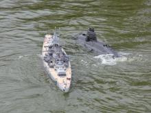 Scharnhorst a ponorka Petra Macouna