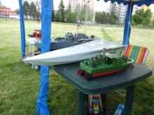 Můj někdejší spolupracovník Karel přivezl tři modely lodí.