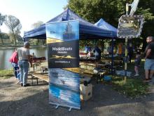 Reklamní poutač není nikdy na škodu.