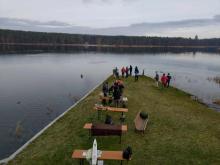 Pohled z klubovny na celý plac