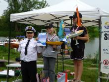 Mladší žákyně na stupních vítězů