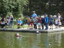 Fronta na modely nebrala konce, třebaže jsme naráz půjčovali 4 kousky.